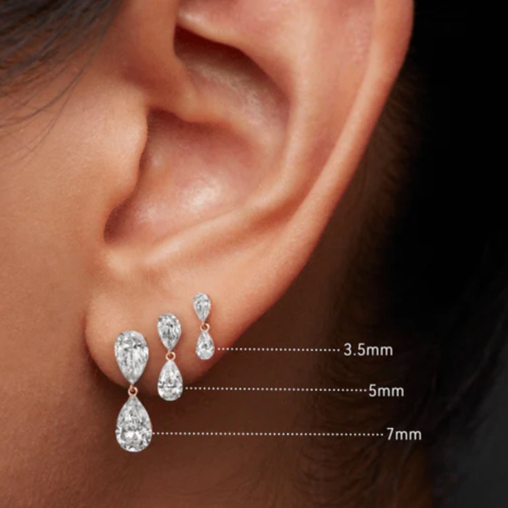 Maria Tash Invisible Set Diamond Pear Dangle Threaded Stud Earring - Picture 3 of 4